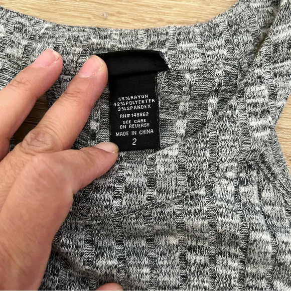 Torrid High Neck Ribbed Tank Top Gray Size 2X - Picture 4 of 6